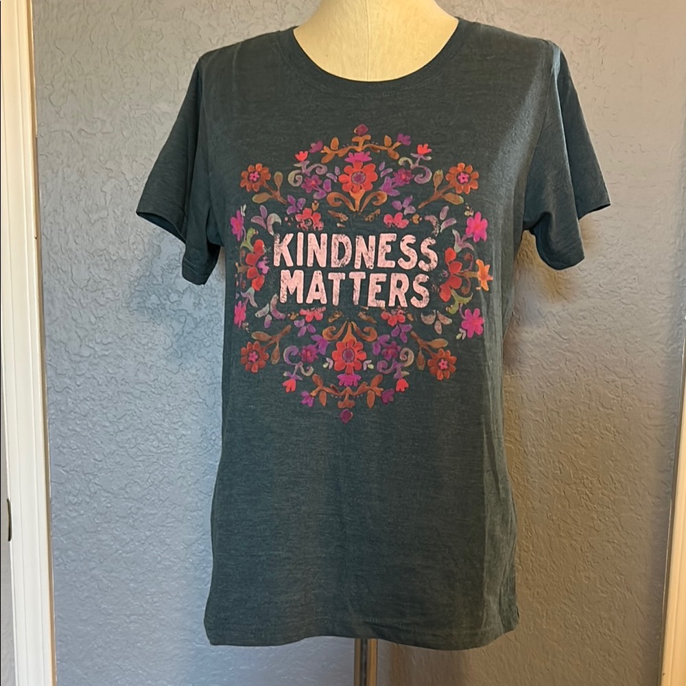 Kindness Matters Graphic Tee